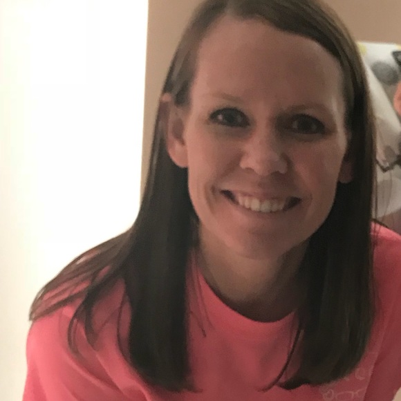 Meet your Posher, Jenny - Picture 1 of 1